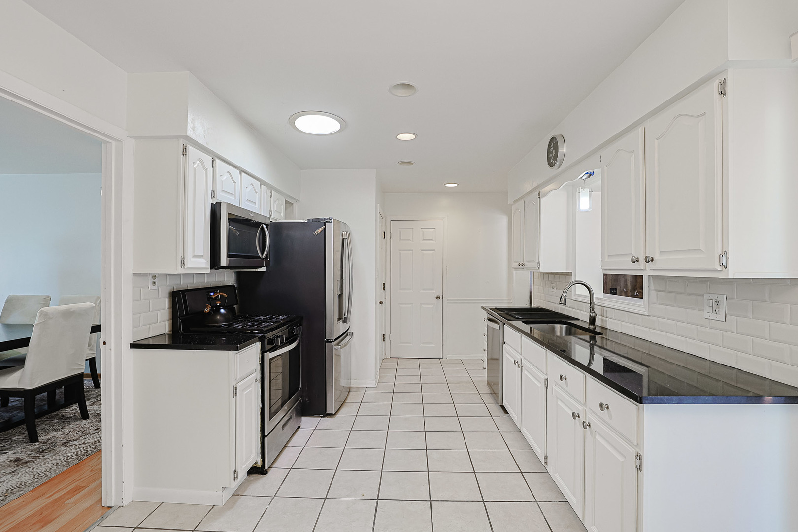 521 Edgewood Lane
