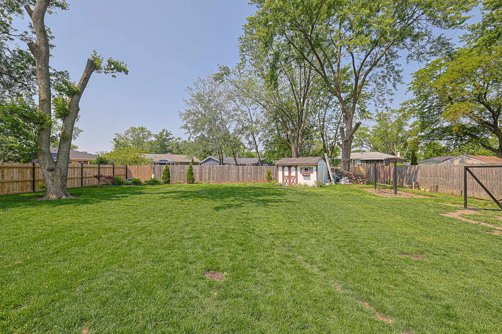 521 Edgewood Lane