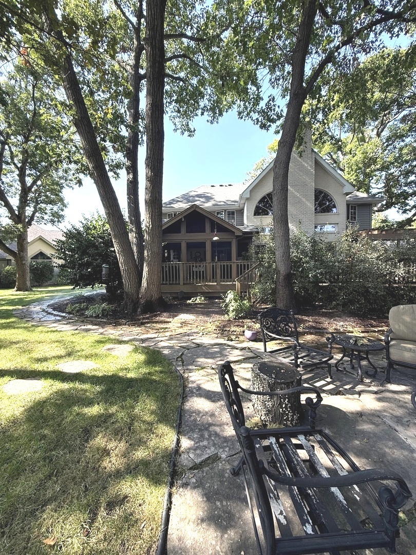 616 Carriage Ridge Lane