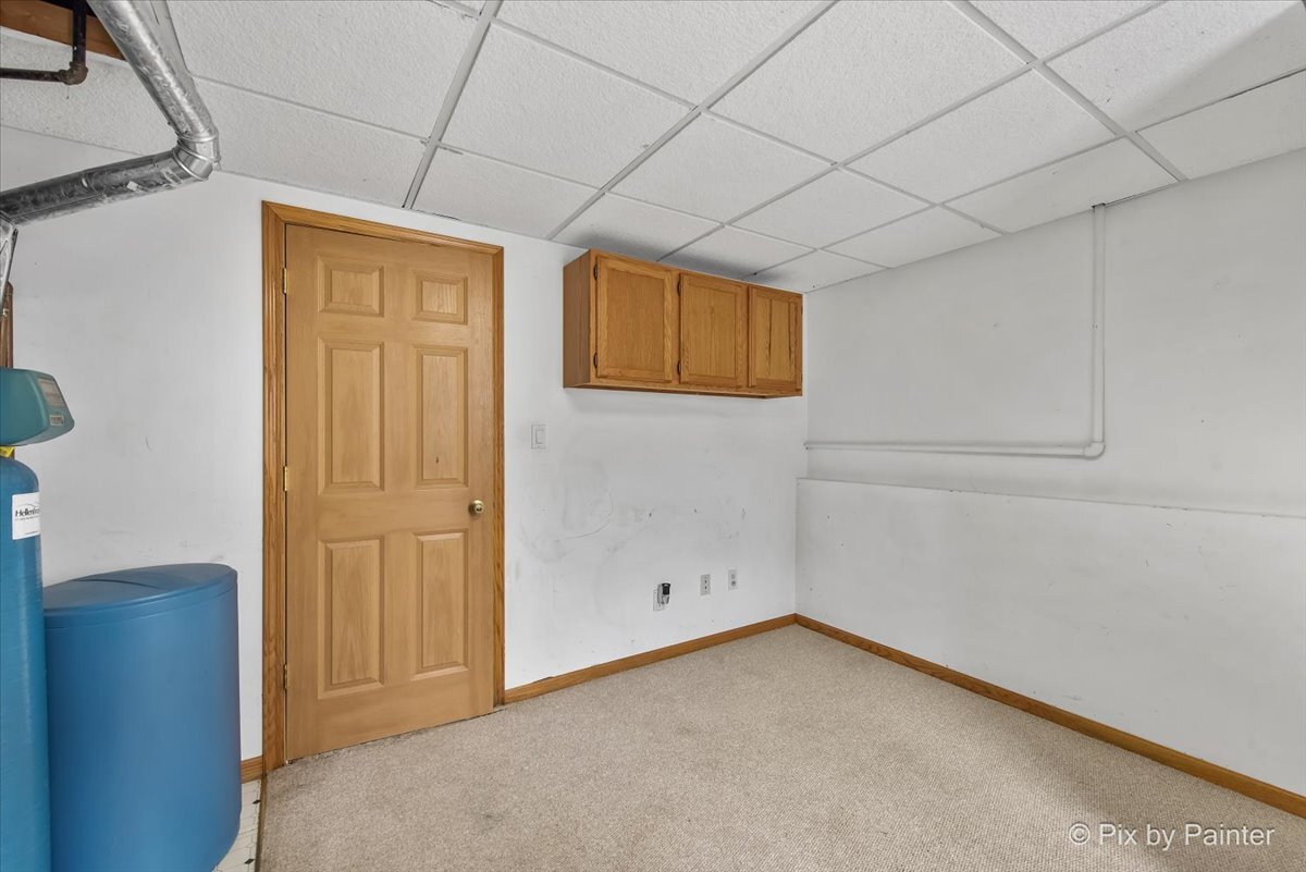 5011 Sandburg Drive