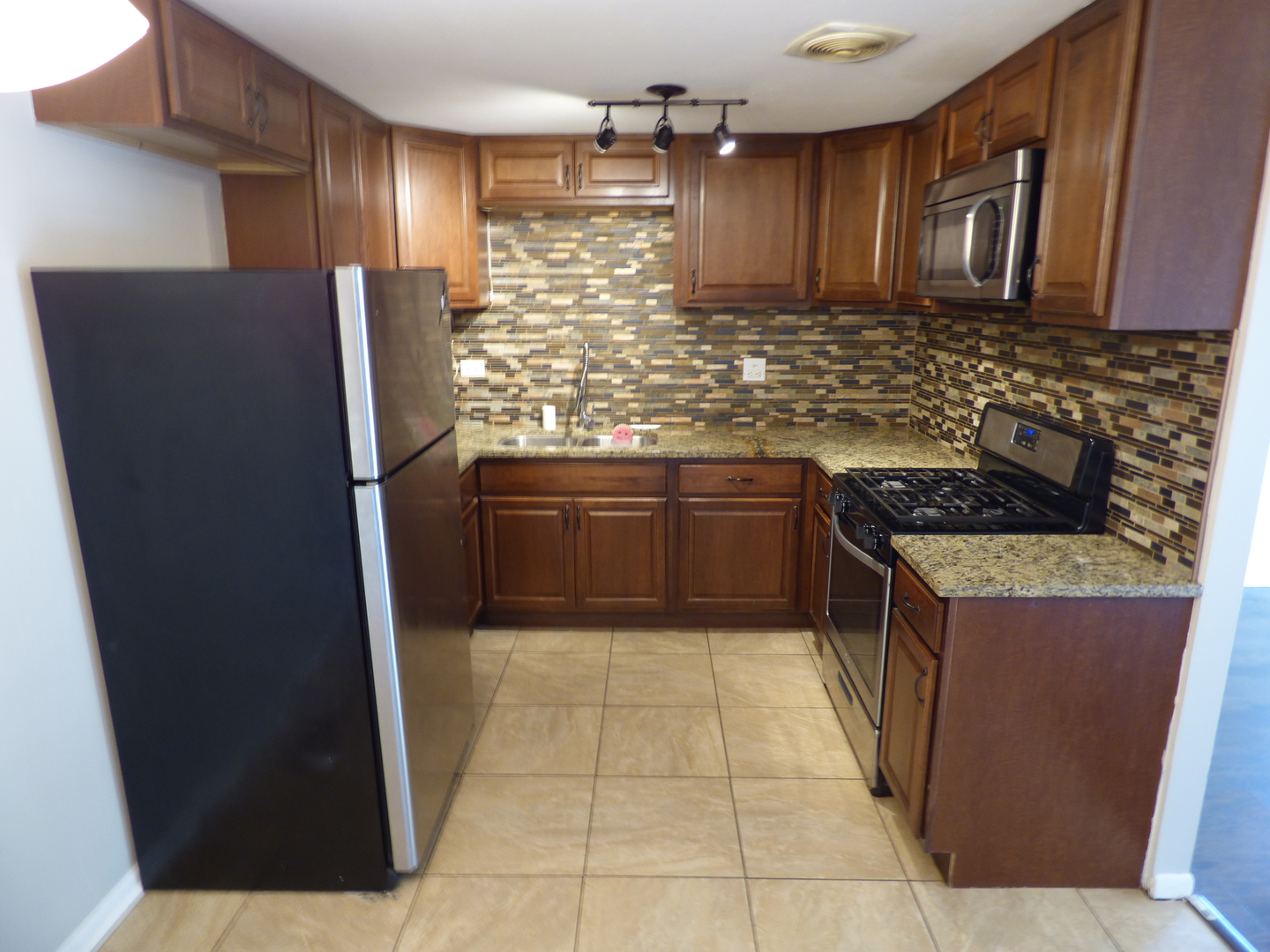 1321 Yarmouth Court