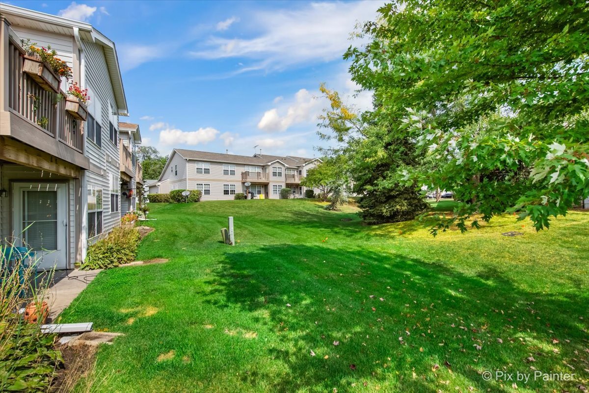 1316 N Red Oak Circle Unit: 2