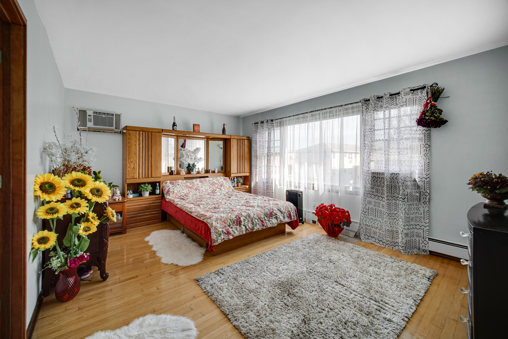 2510 N 72nd Court