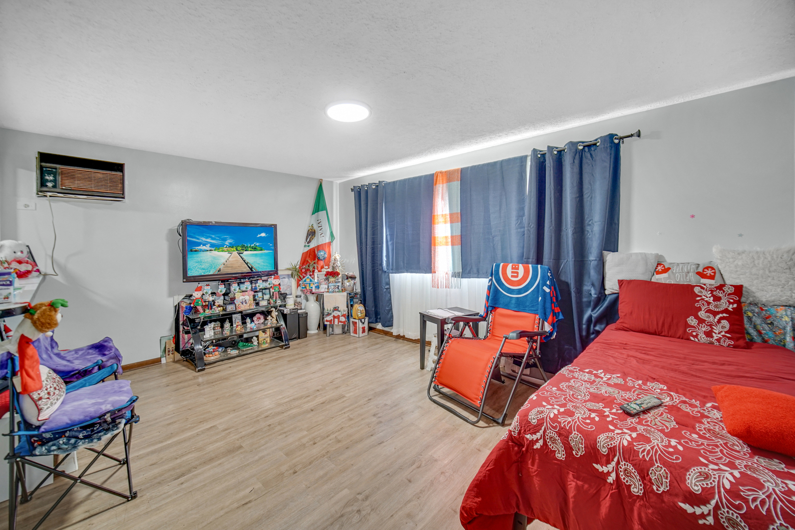 2510 N 72nd Court