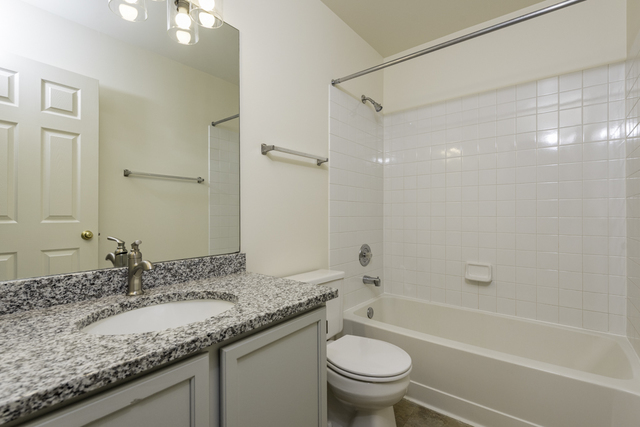 17775 W Braewick Road Unit: 0