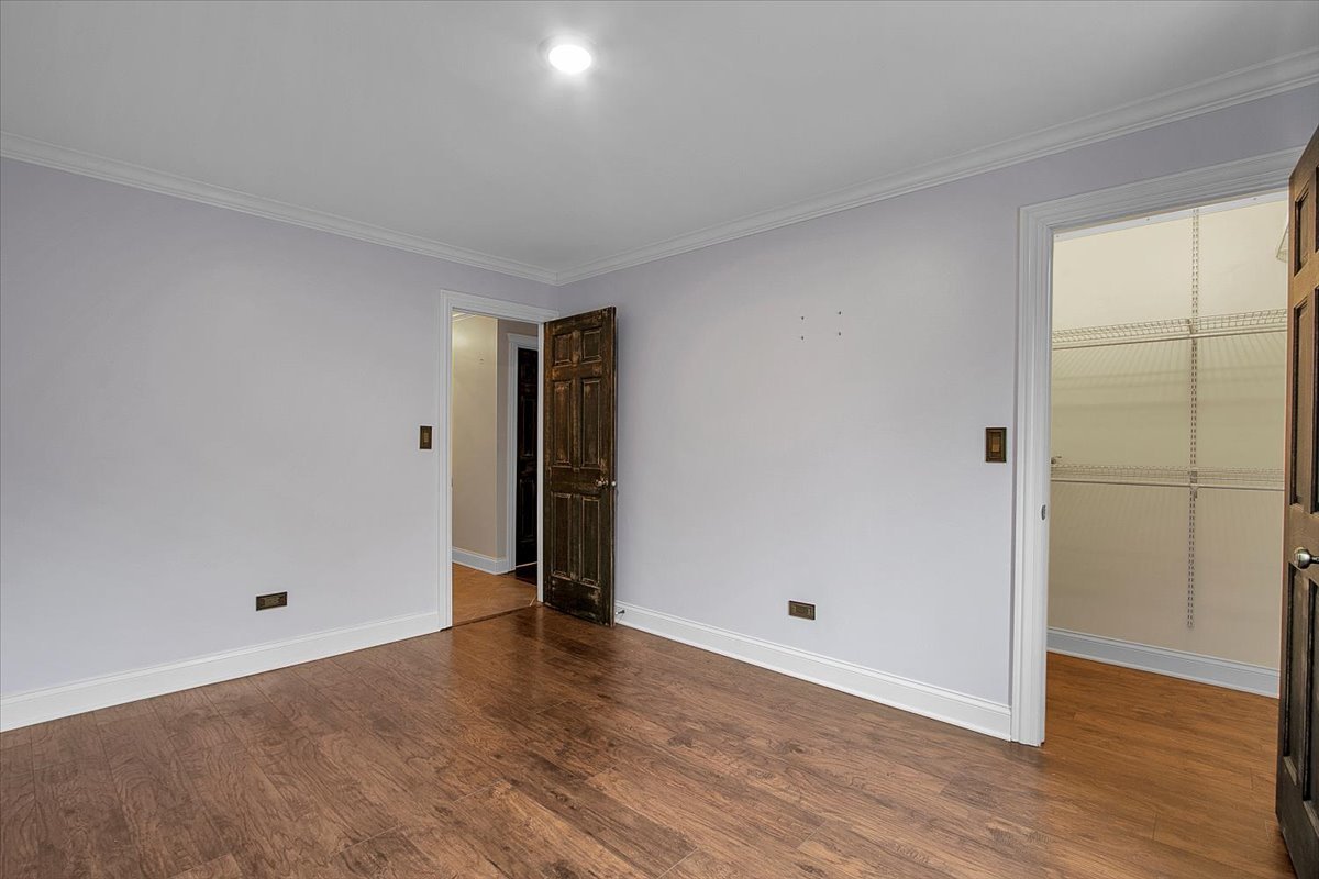 1002 Castilian Court Unit: 302