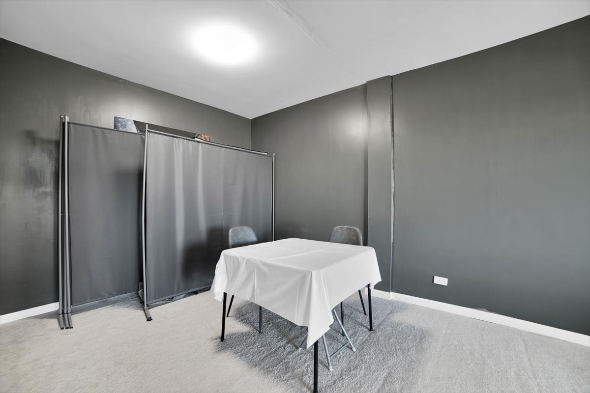 500 W Huntington Commons Road Unit: 449