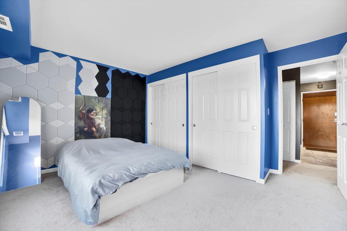 500 W Huntington Commons Road Unit: 449