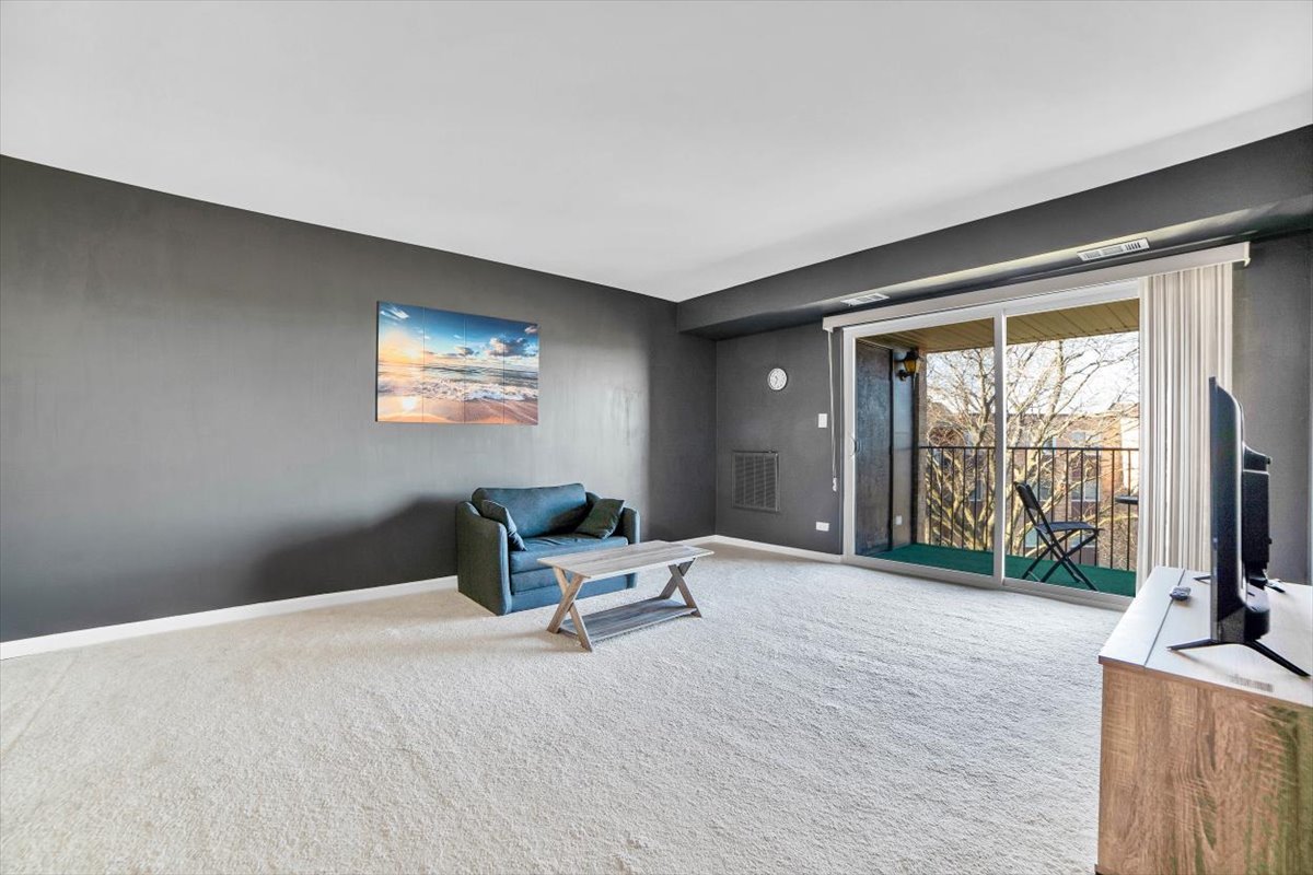 500 W Huntington Commons Road Unit: 449