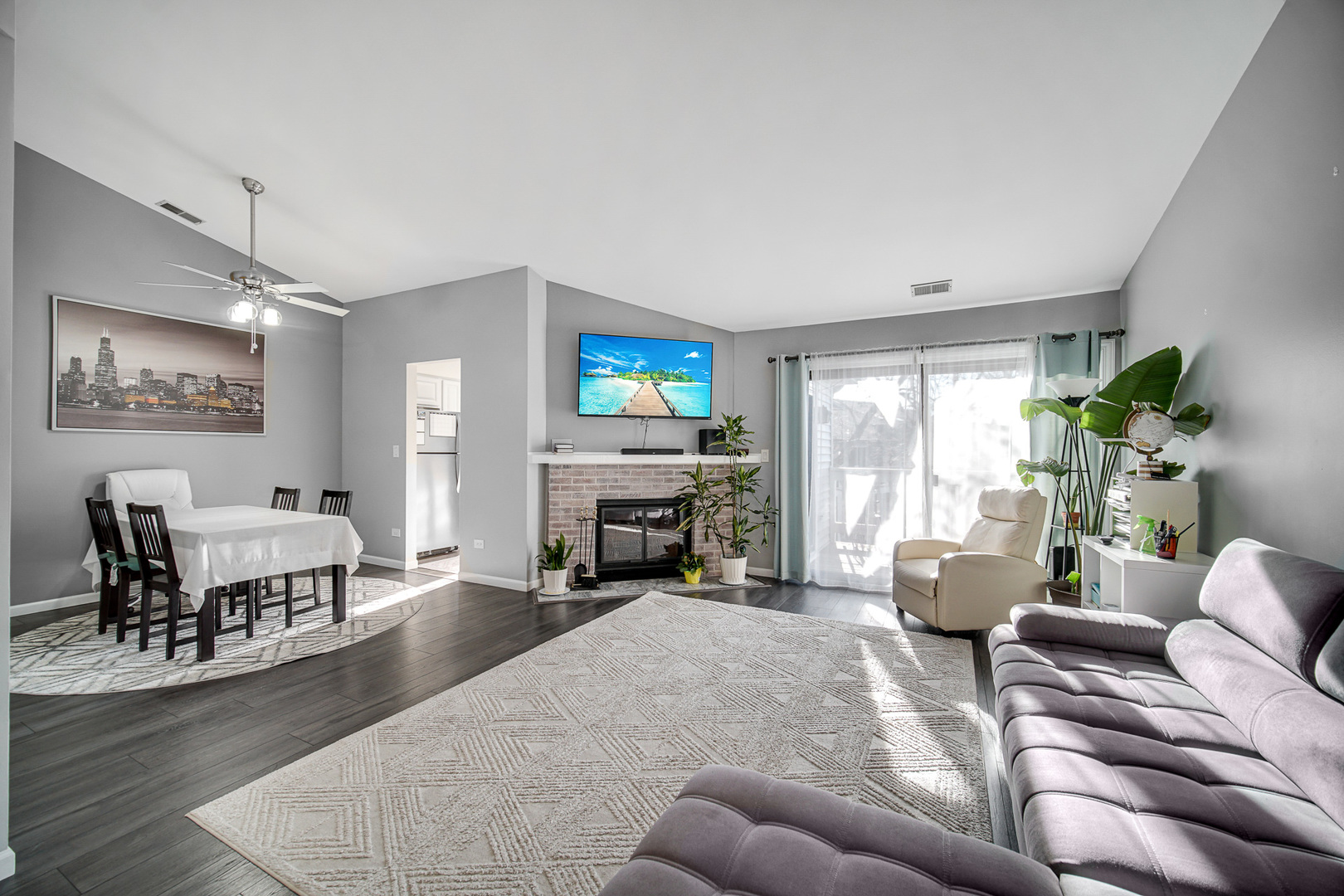 1471 Fairlane Drive Unit: 2A