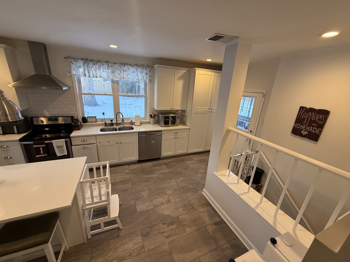 1044 S Ellsworth Avenue