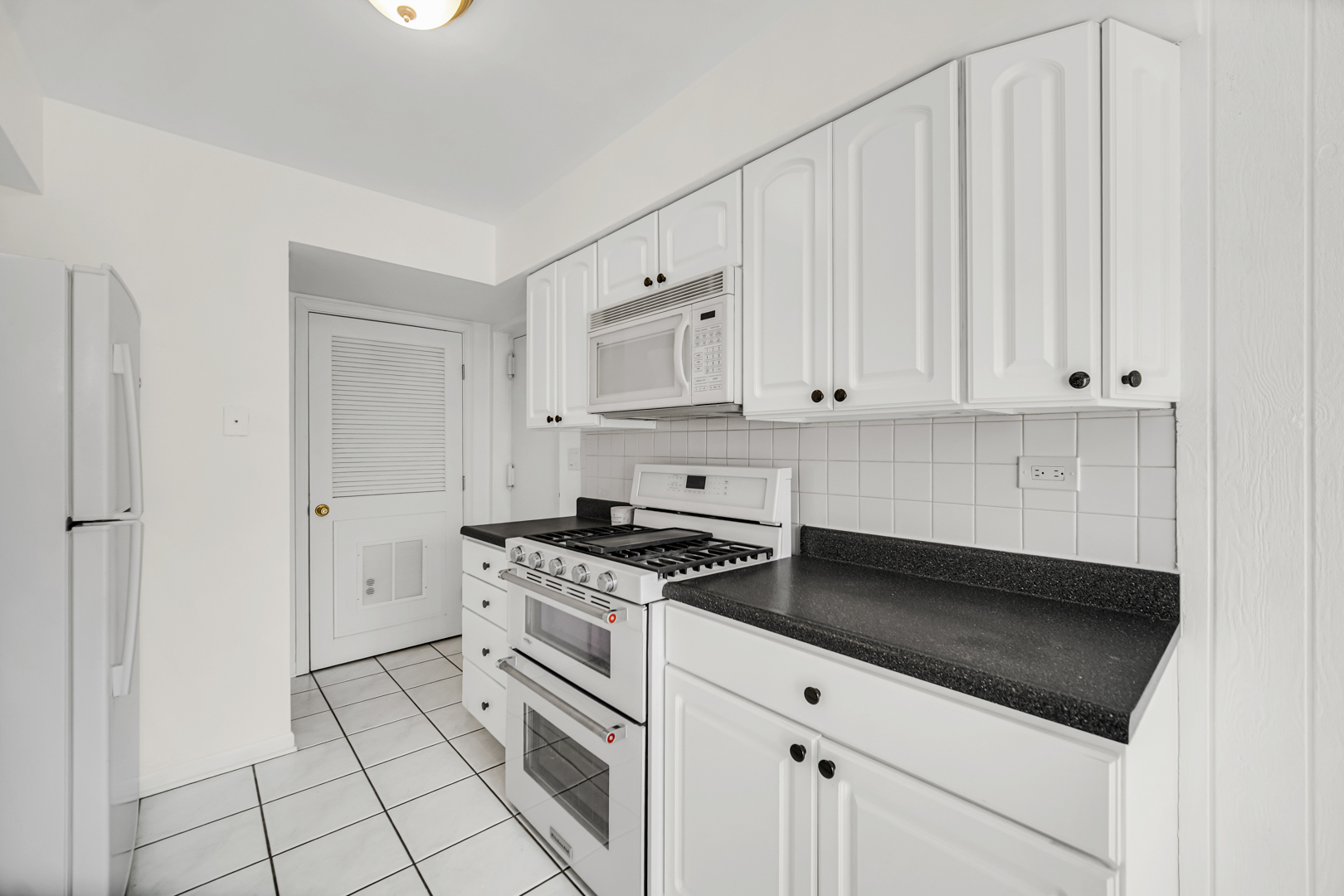 1242 Nova Court