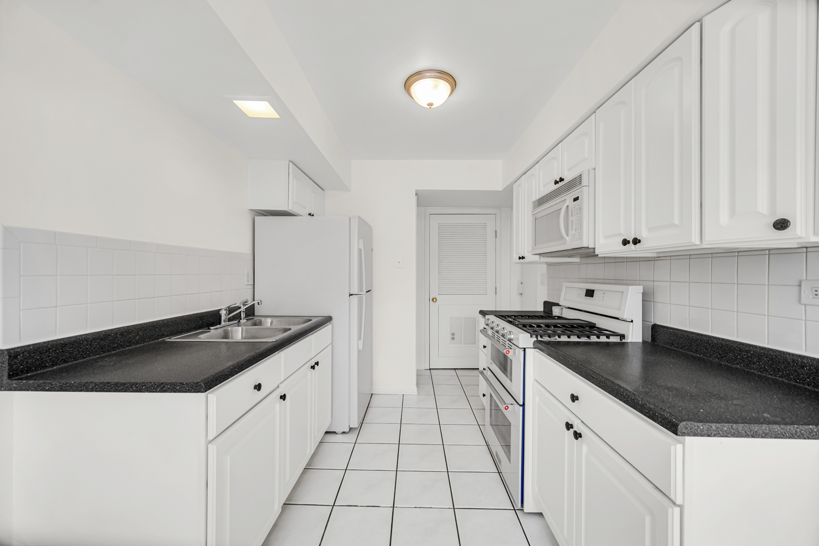1242 Nova Court