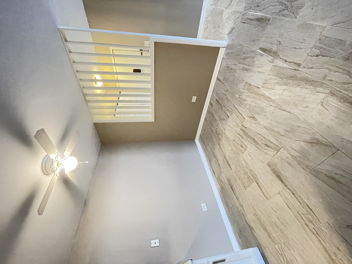 1035 Higgins QuarterS Drive Unit: 4-205