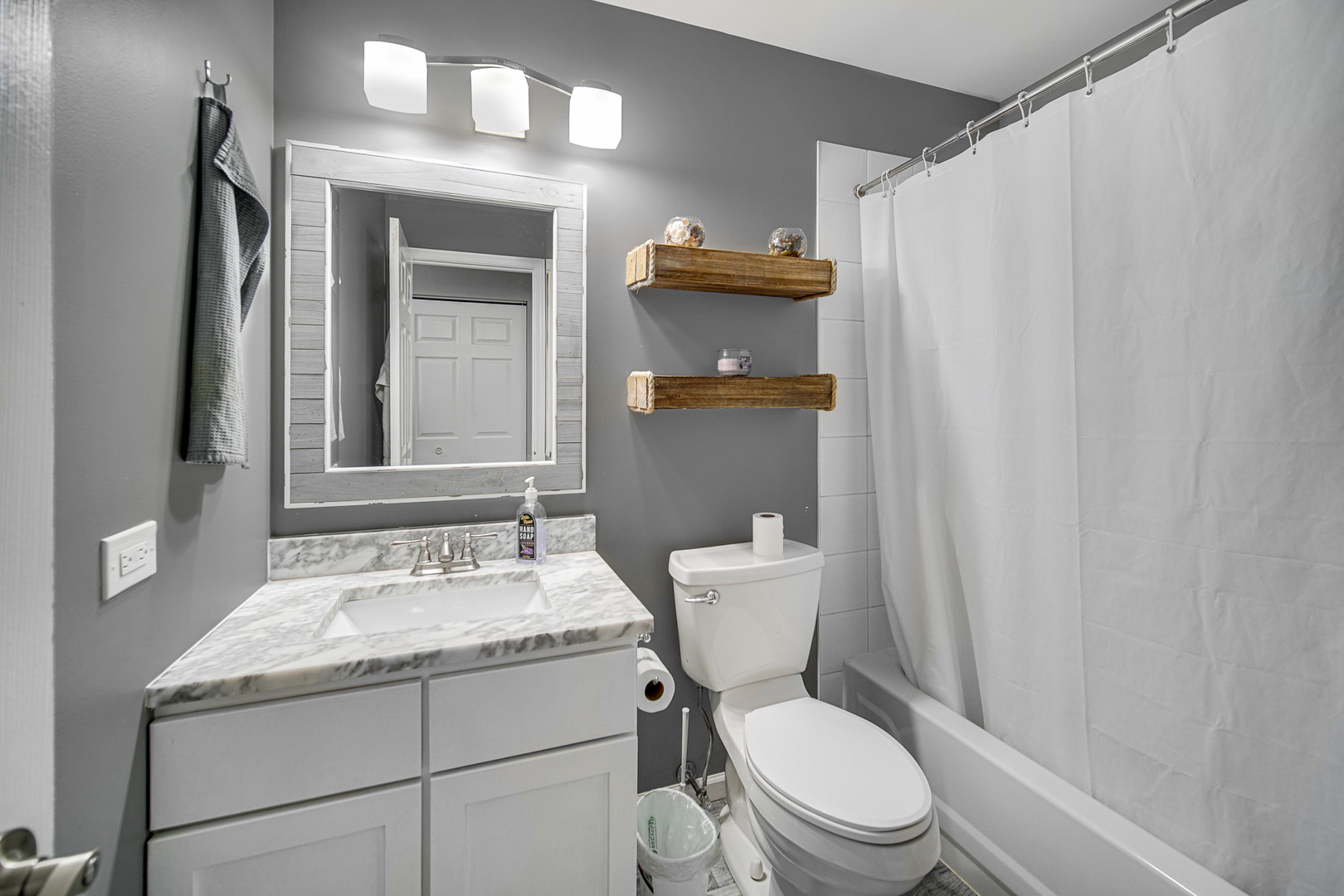 1471 Fairlane Drive Unit: 2A