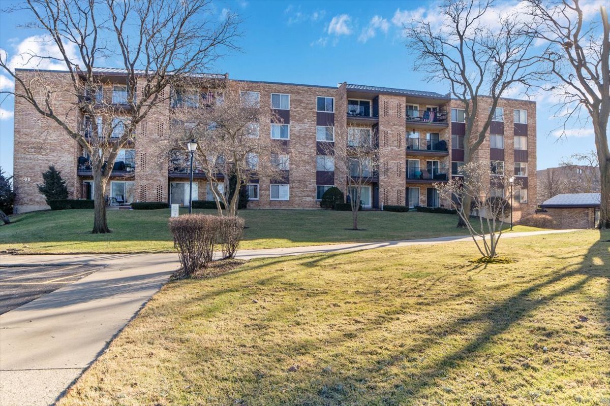 500 W Huntington Commons Road Unit: 448