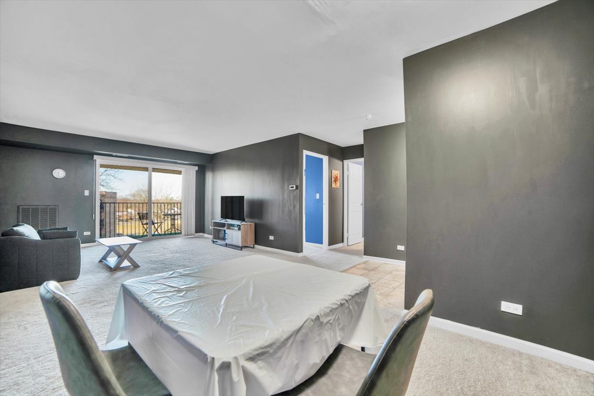 500 W Huntington Commons Road Unit: 448