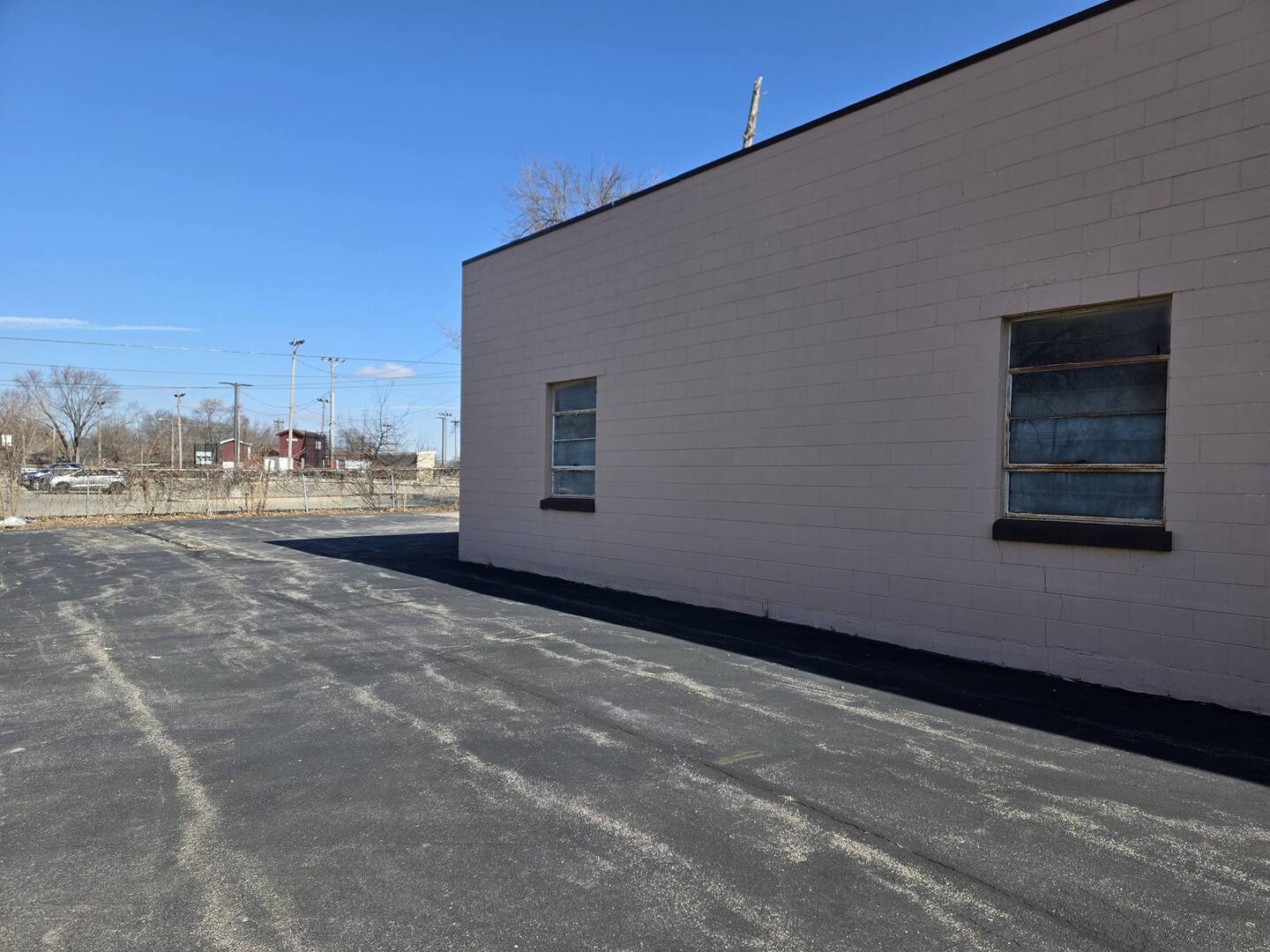 2912 W Il Route 120 Route