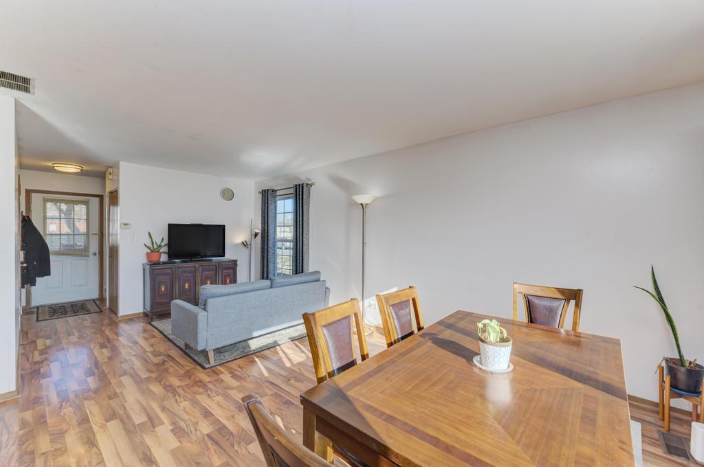 7583 WATERFORD Drive Unit: 7583