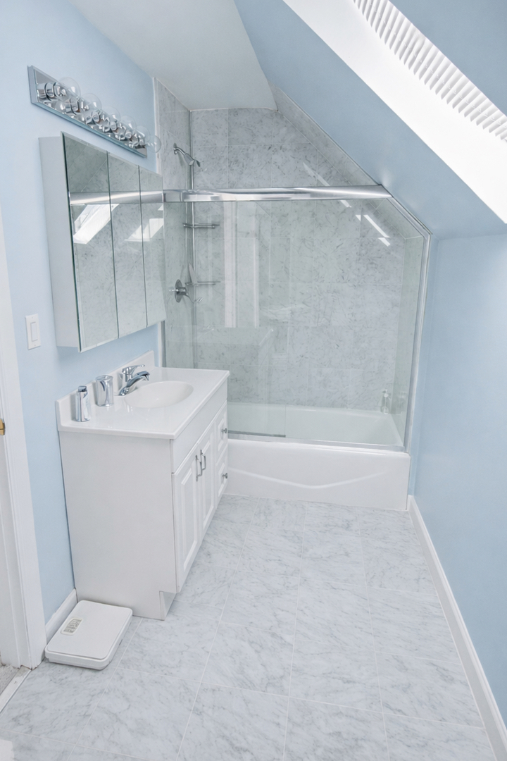 5404 N Christiana Avenue N