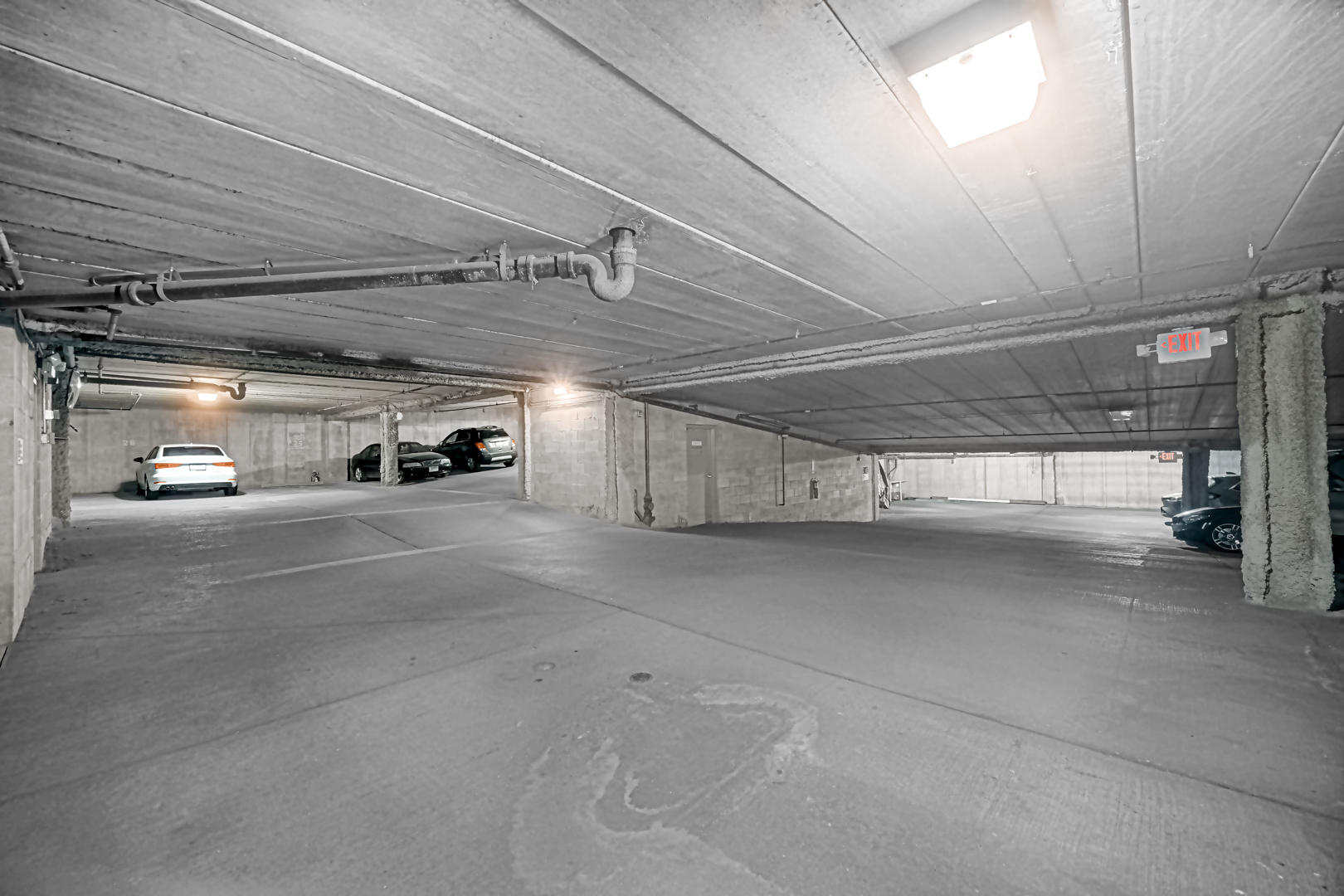 8000 Kilpatrick Avenue Unit: 3F