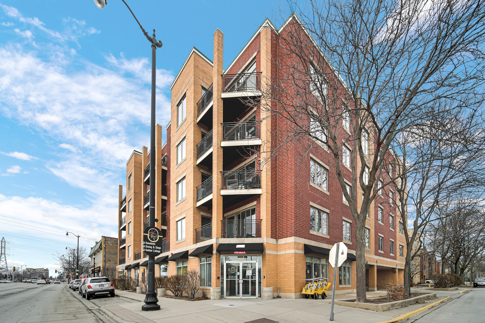 8000 Kilpatrick Avenue Unit: 3F
