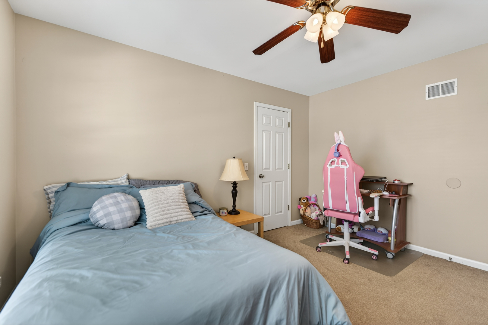 1823 Kings Gate Lane