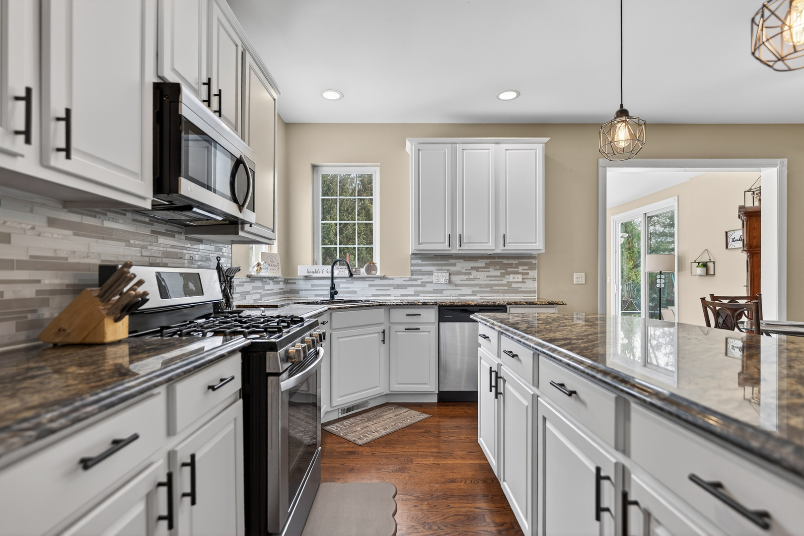 1823 Kings Gate Lane