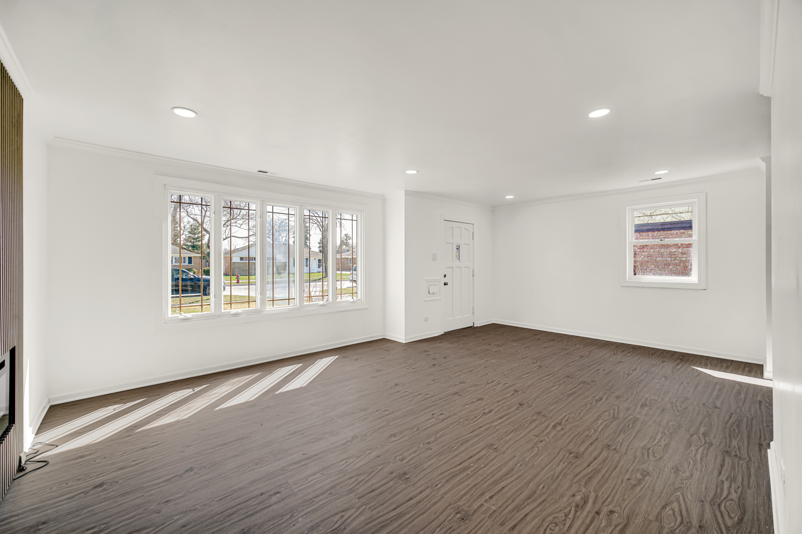 942 W Villa Drive
