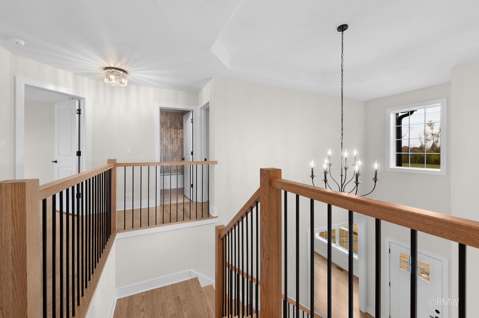 25W275 Doris Avenue