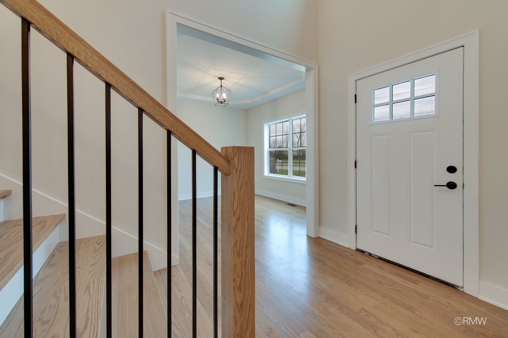 25W275 Doris Avenue