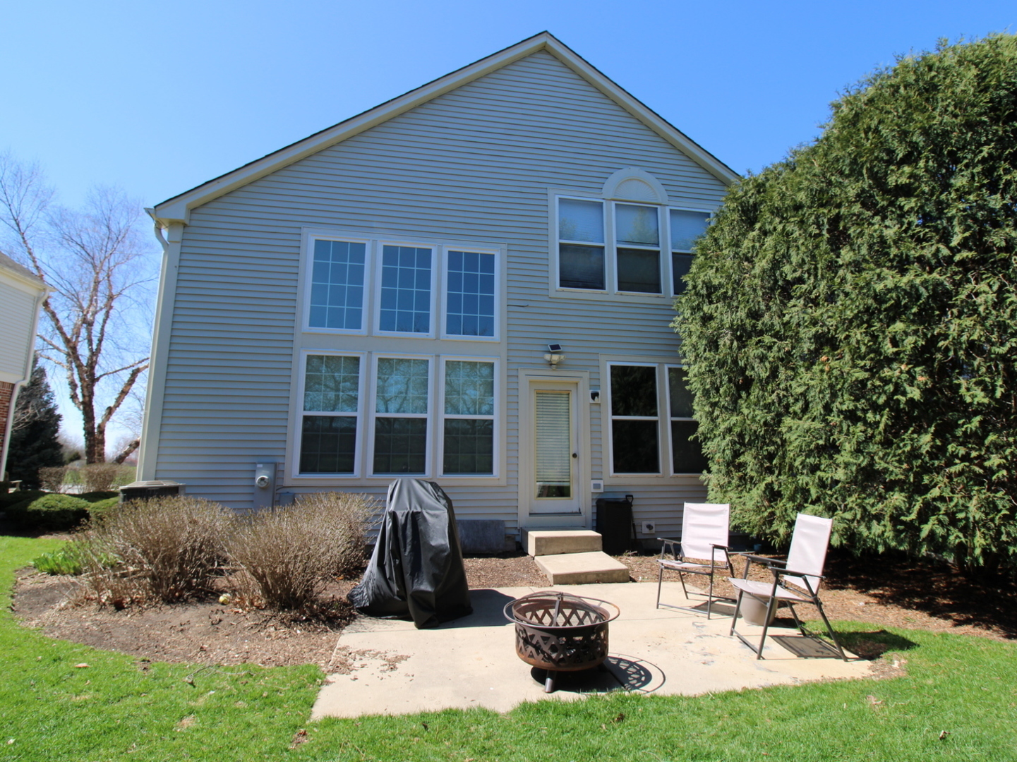 10 Parkside Court Unit: 10