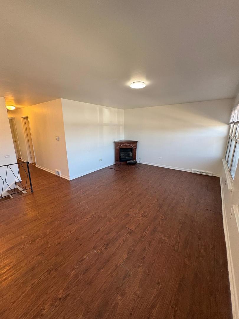 39 W 83rd Street
