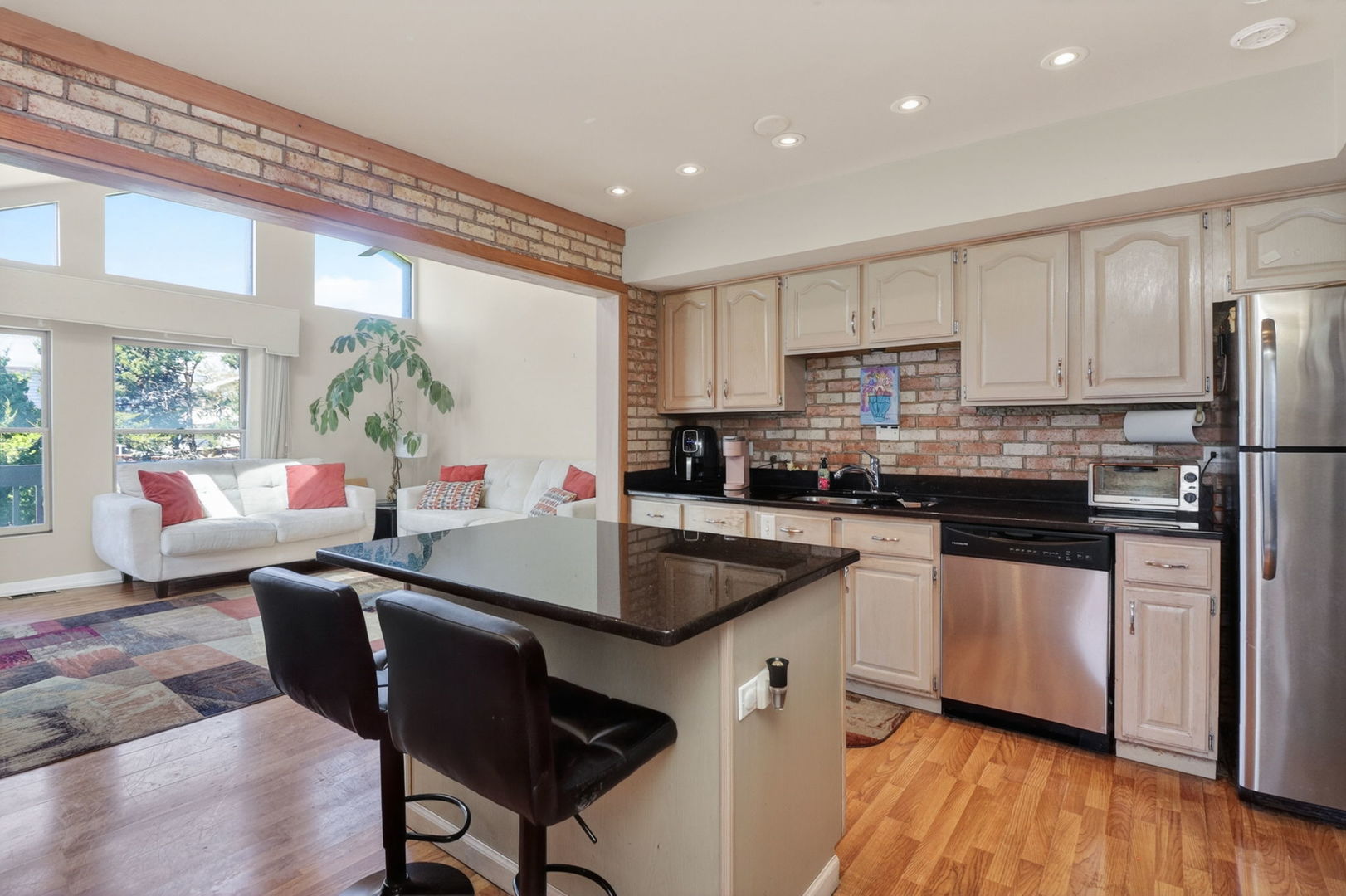 1170 Lancaster Court