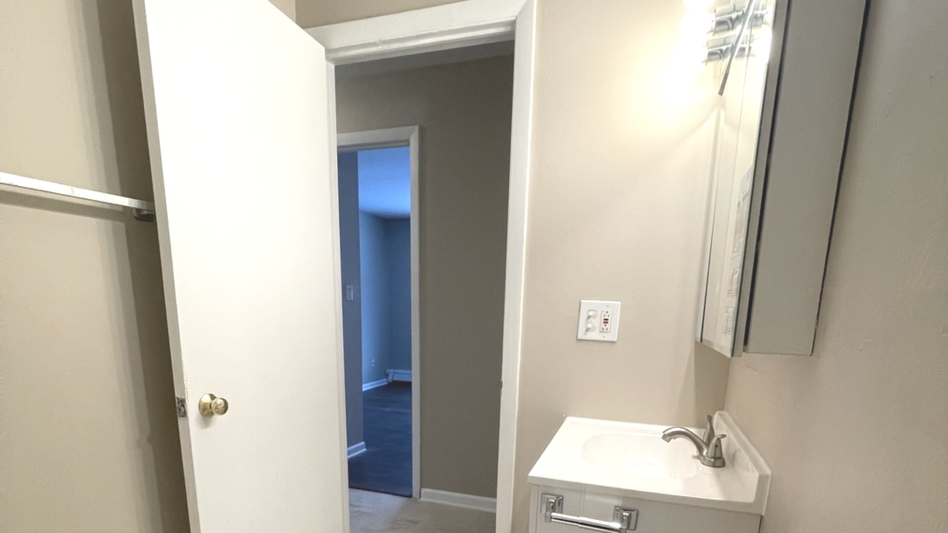 1035 Higgins QuarterS Drive Unit: 4-205