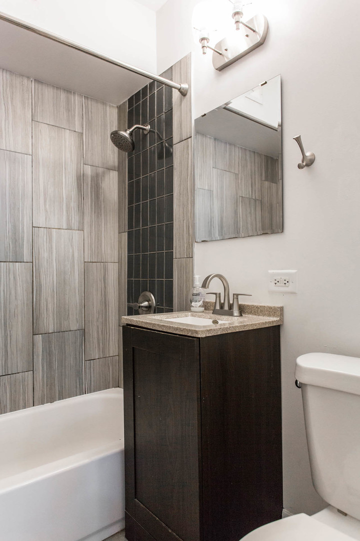 4136 W Palmer Street