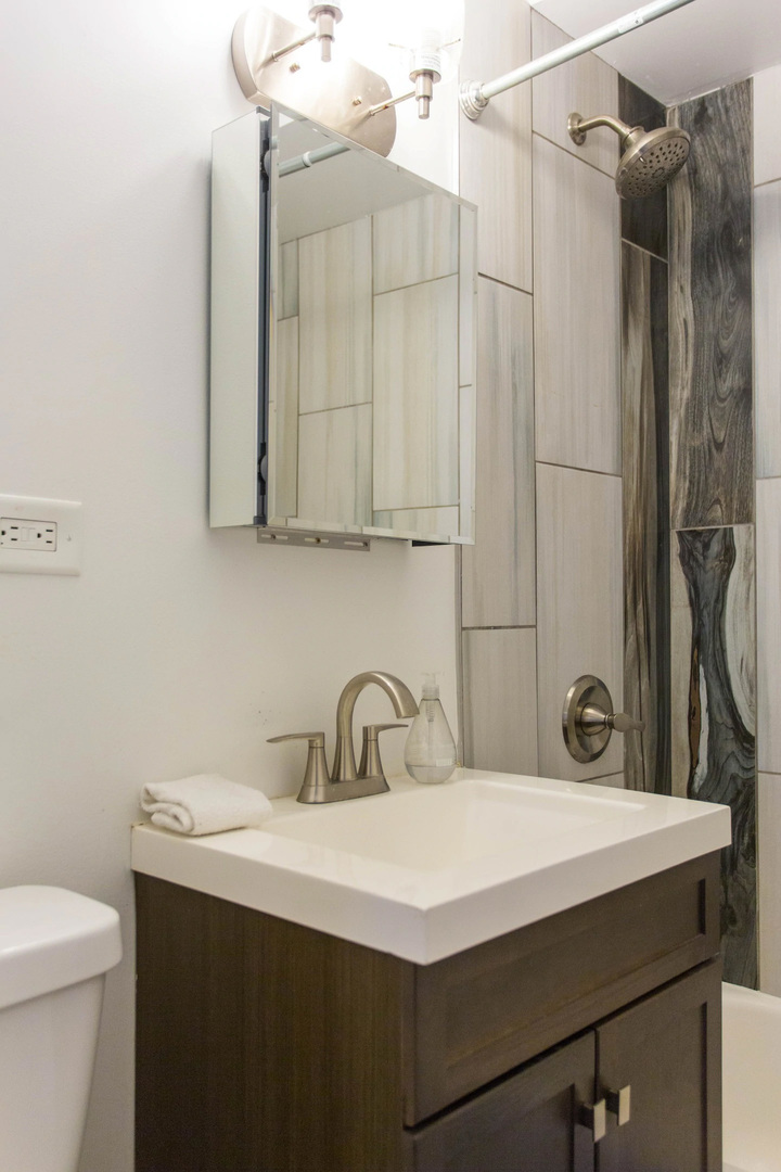 4136 W Palmer Street