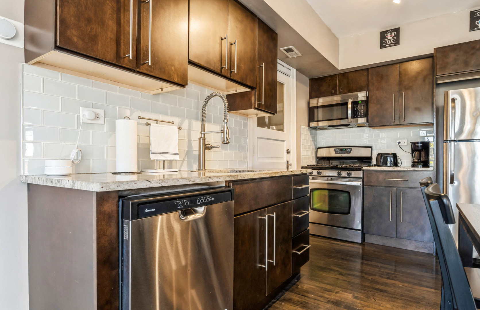 4136 W Palmer Street