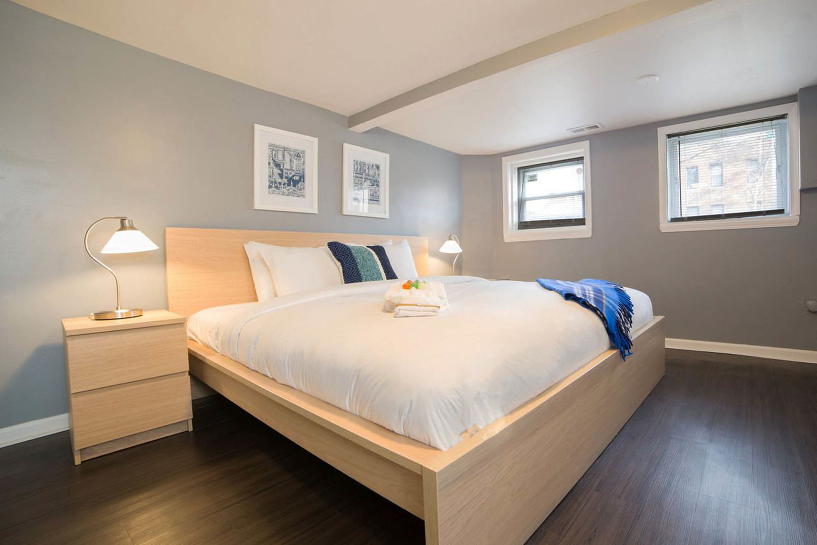 4136 W Palmer Street