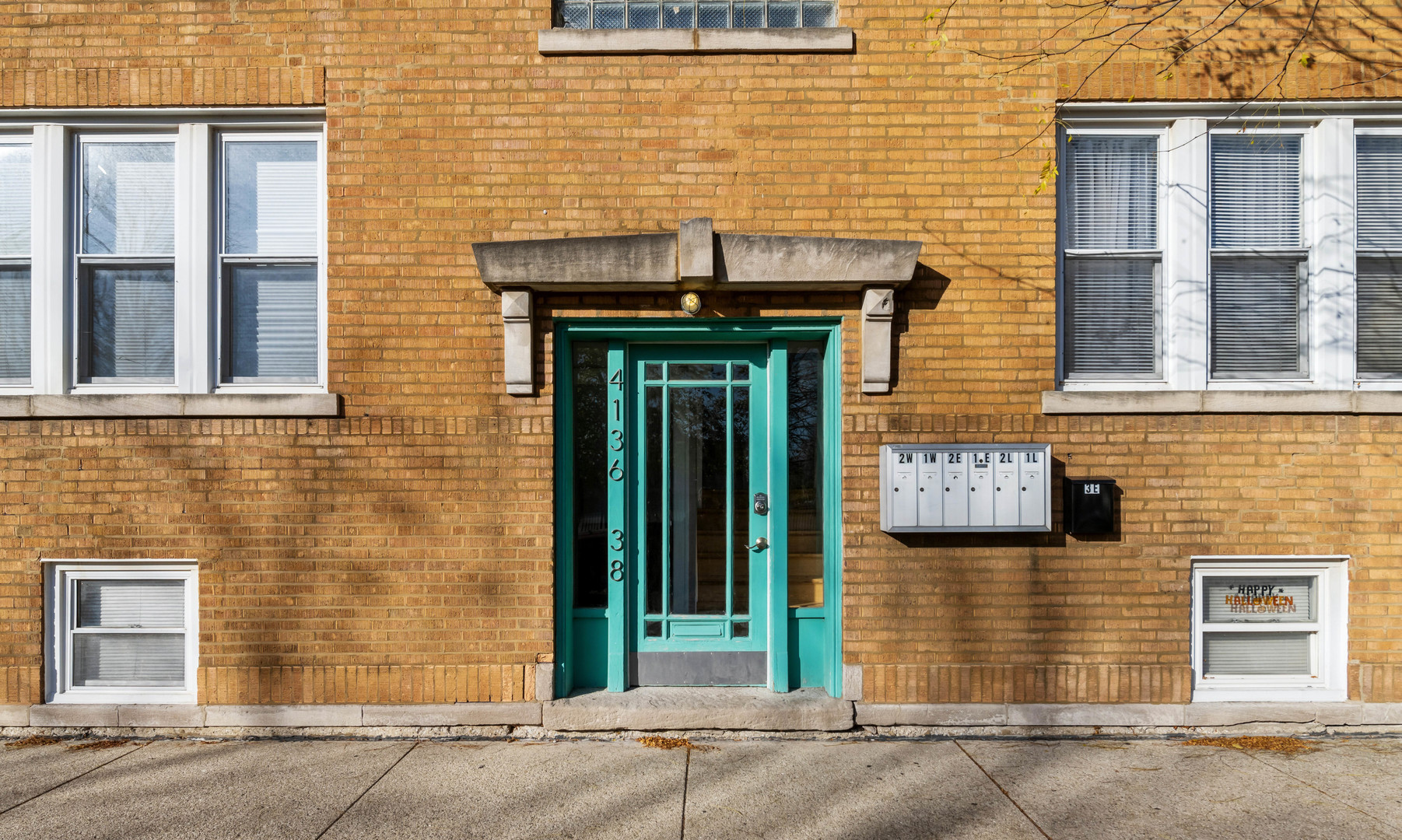 4136 W Palmer Street