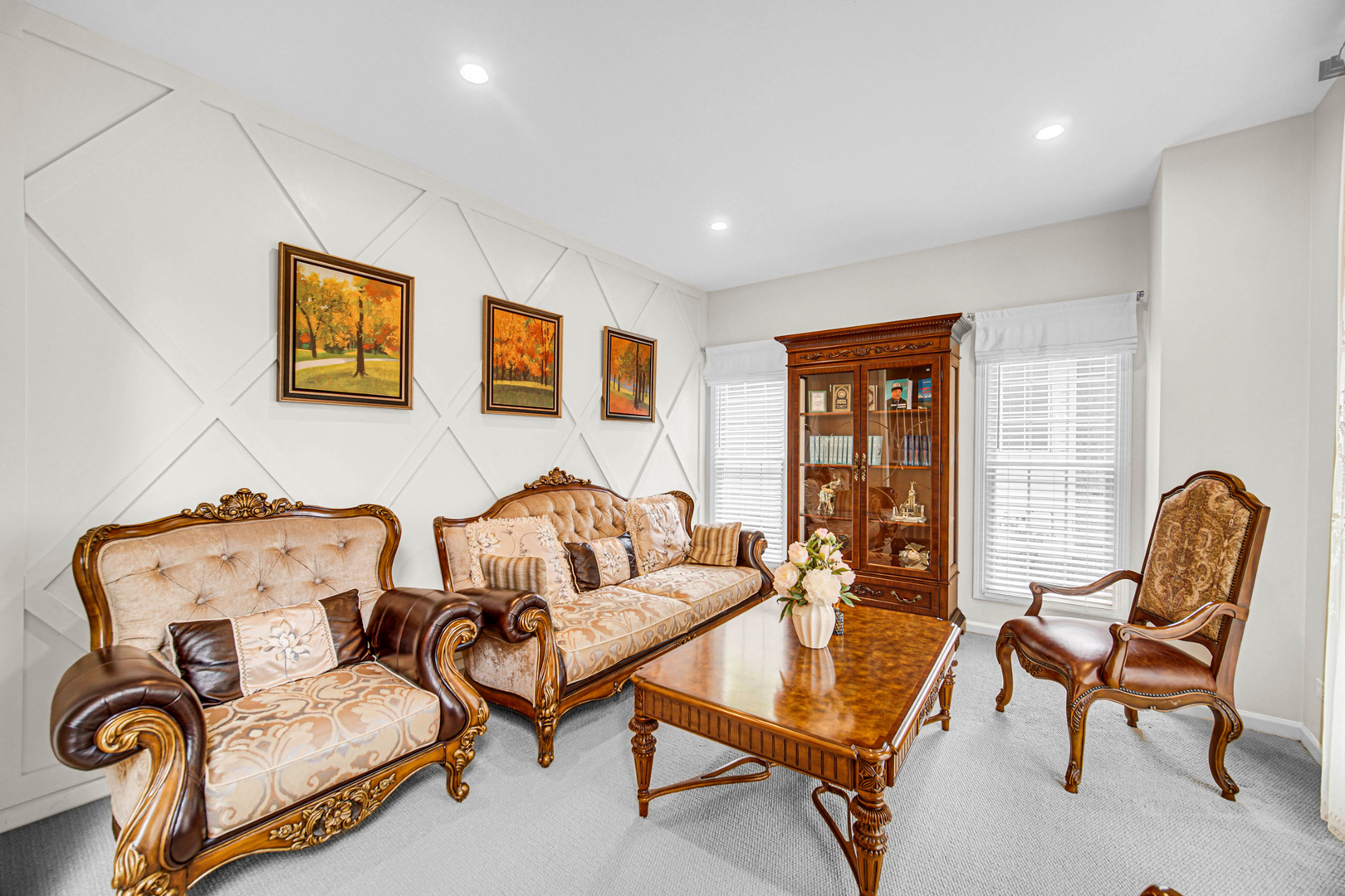 8709 Shade Tree Circle