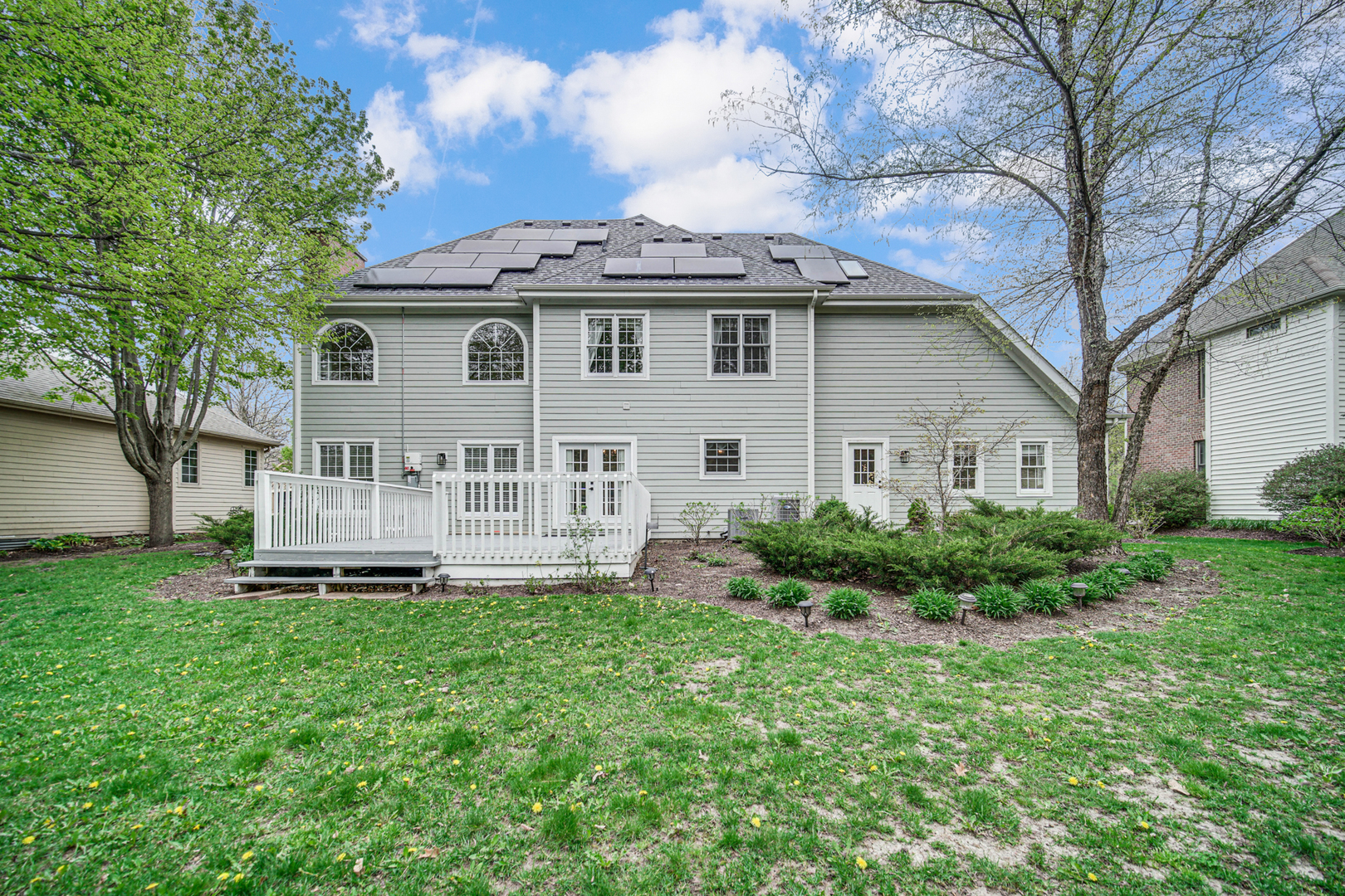 8709 Shade Tree Circle