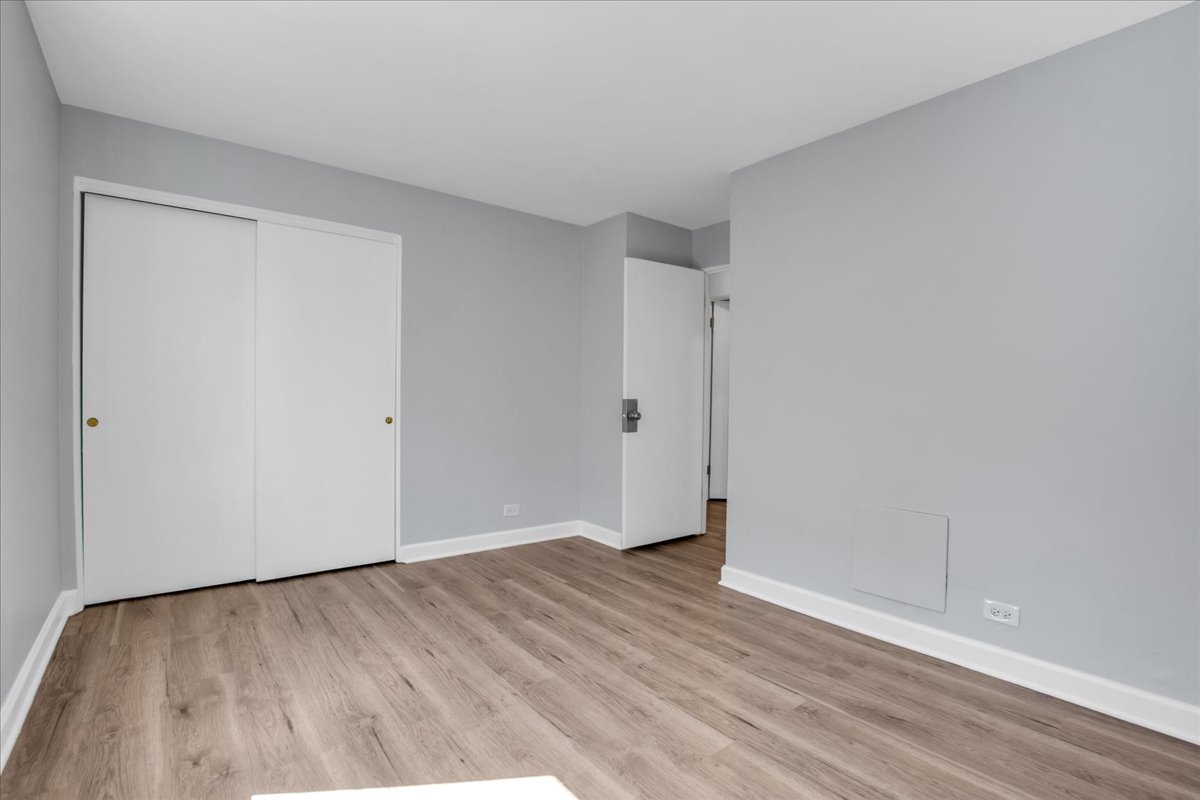 7351 N Ridge Boulevard Unit: 1A