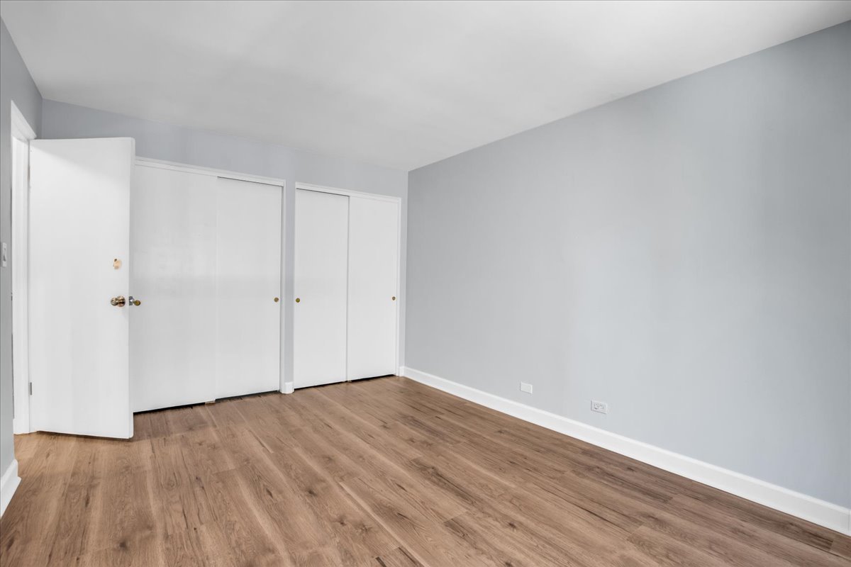 7351 N Ridge Boulevard Unit: 1A