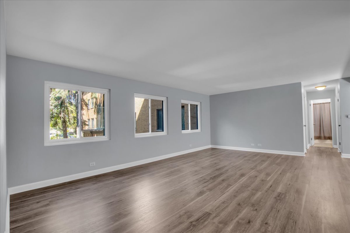 7351 N Ridge Boulevard Unit: 1A