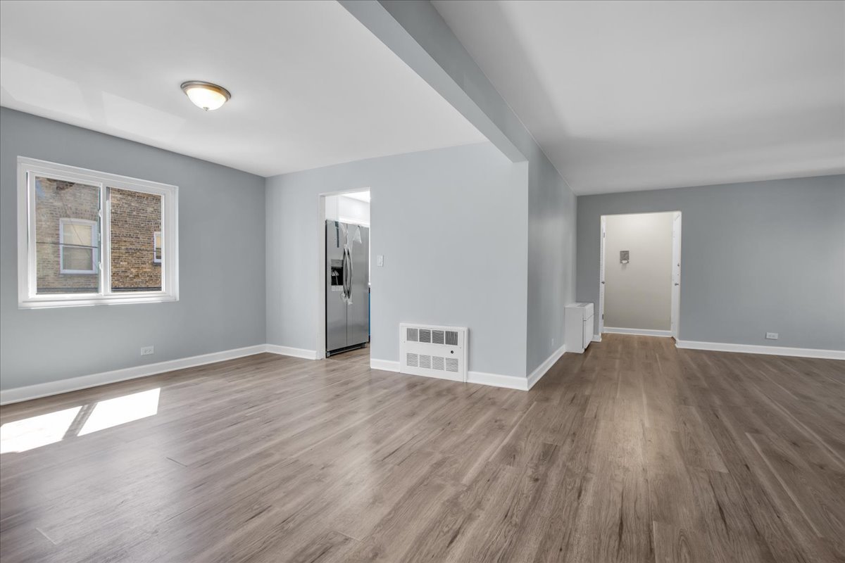 7351 N Ridge Boulevard Unit: 1A