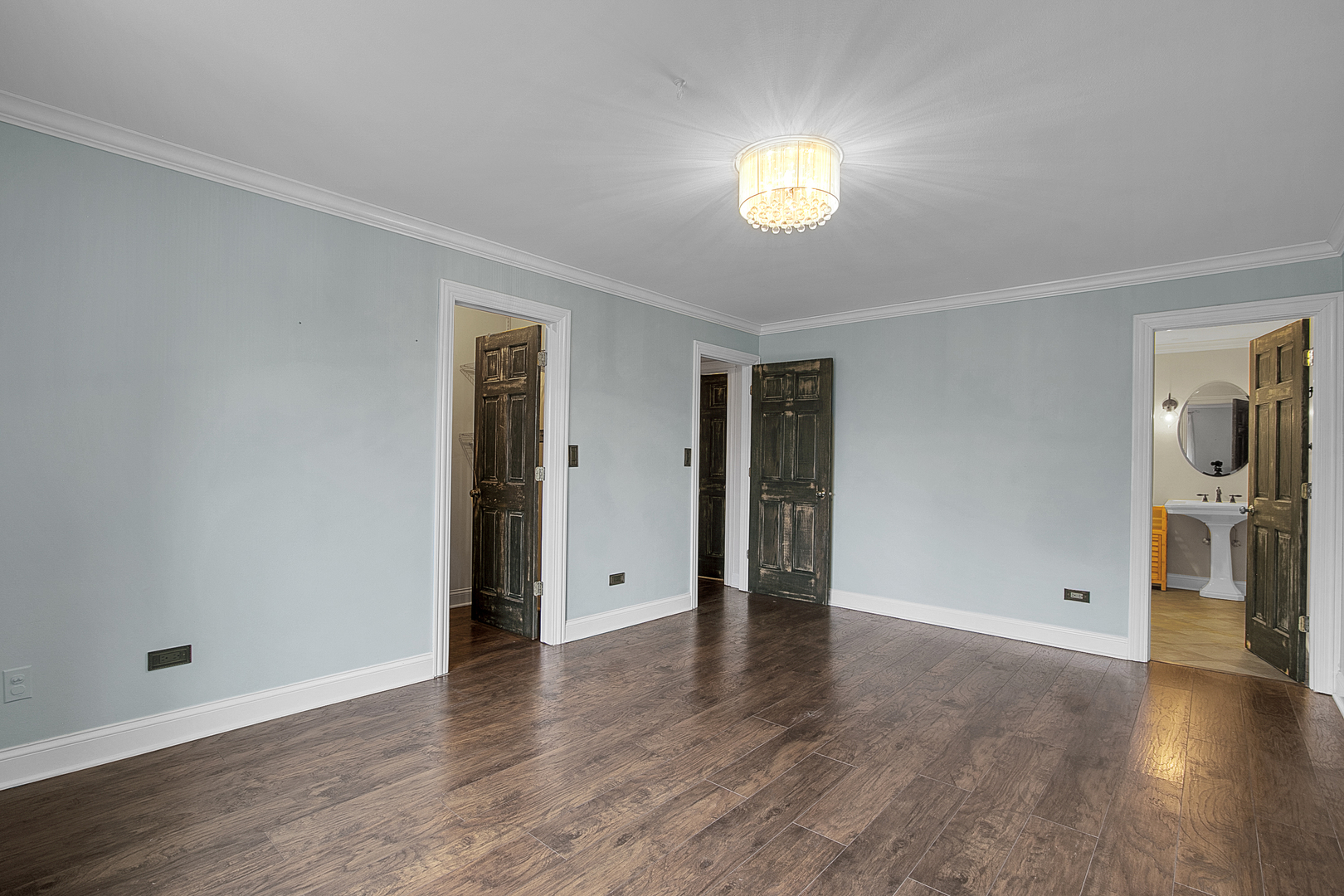 1002 Castilian Court Unit: 302