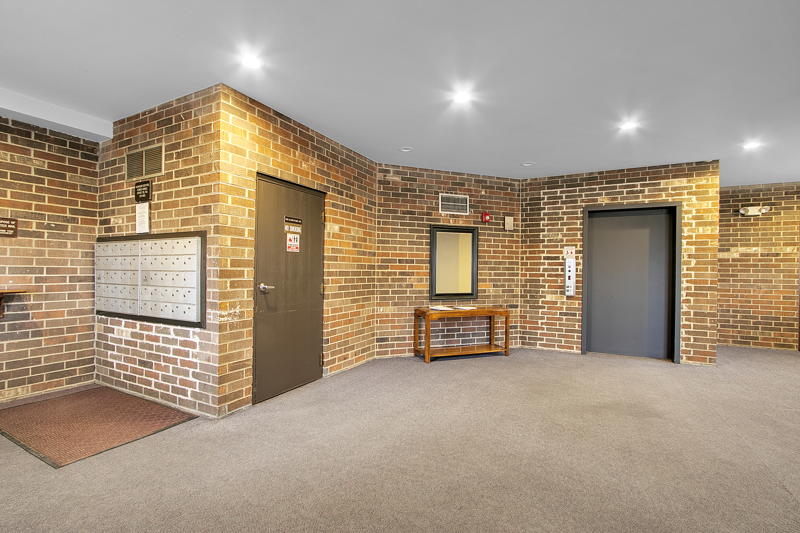 1002 Castilian Court Unit: 302