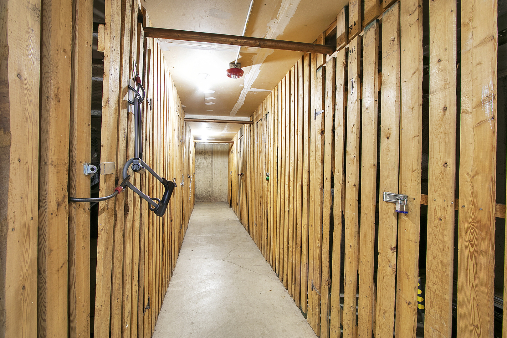 1002 Castilian Court Unit: 302