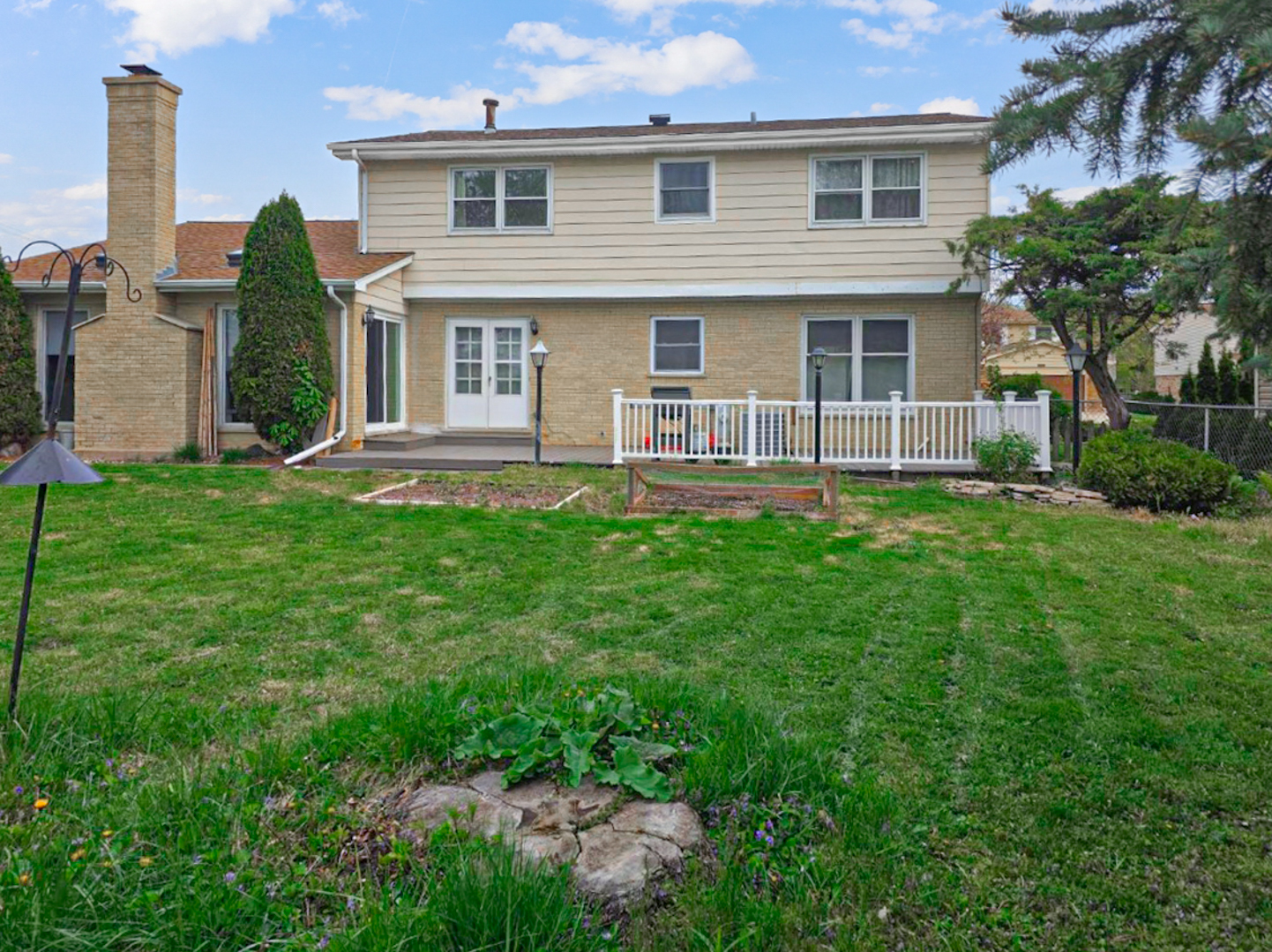 1623 W Bray Court